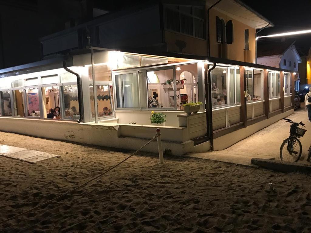 Отель Da Mariolino Нумана Экстерьер фото